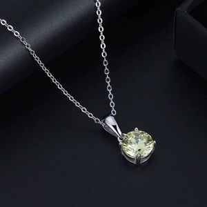 S925 August (peridot) birthstone necklace